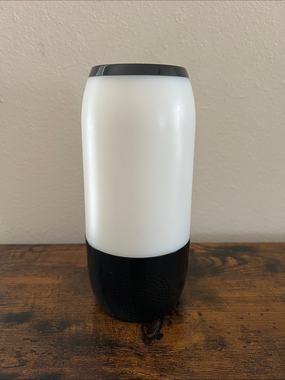 Core LED Color Changing Speaker Wireless USB - Picture 2 of 14